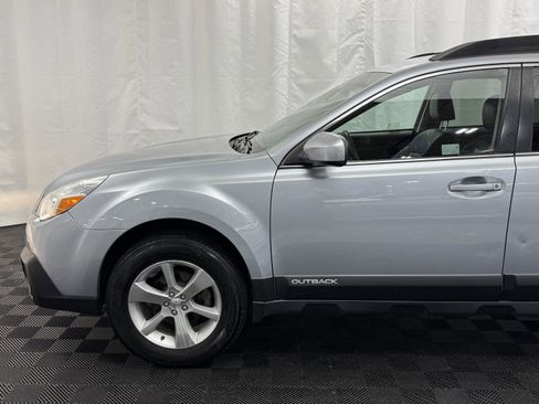 Used 2013 Subaru Outback 2.5i Limited w/ Popular Pkg 1A image 6