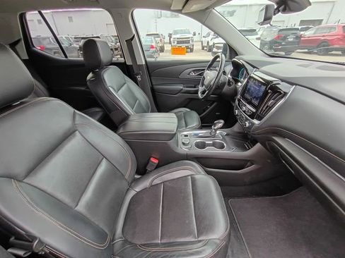 Used 2021 Chevrolet Traverse Premier w/ Redline Edition image 11