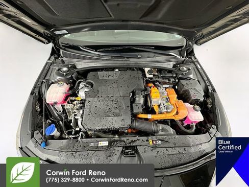 Used 2022 Hyundai Elantra Limited w/ Cargo Package image 35