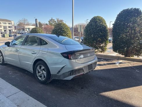Used 2025 Hyundai Sonata SE image 6