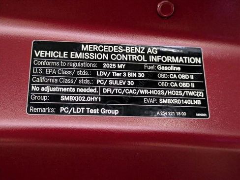 Certified 2025 Mercedes-Benz GLC 300 image 26