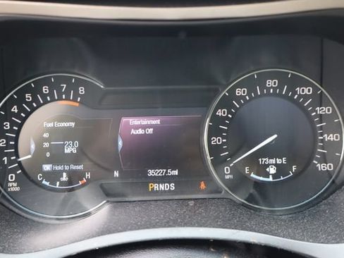 Used 2016 Lincoln MKZ w/ Equipment Group 300A Reserve FWD image 10