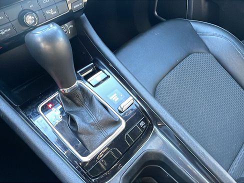 Used 2024 Jeep Compass Latitude image 29