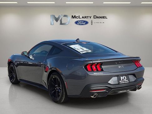 New 2026 Ford Mustang GT RWD image 4