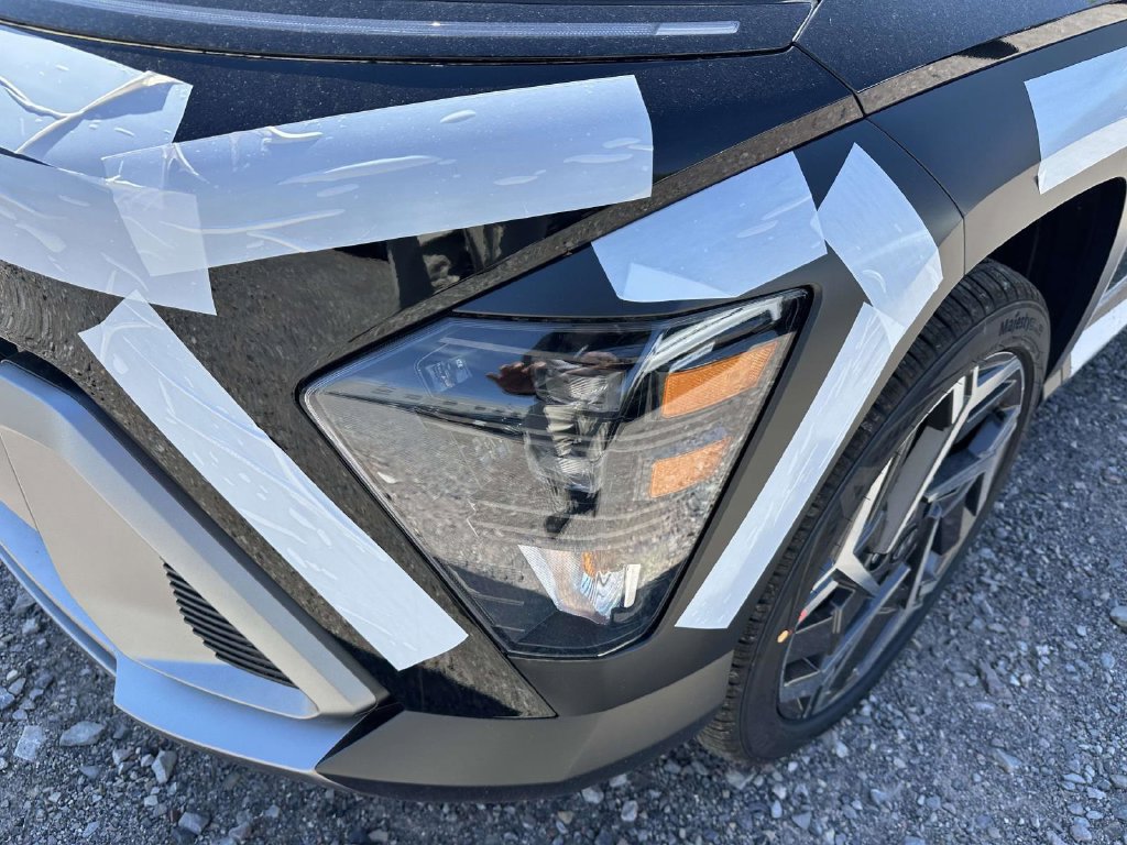 New 2026 Hyundai Kona SEL Premium AWD/4WD image 7