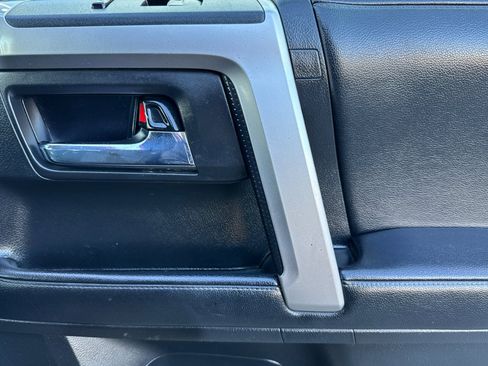 Used 2022 Toyota 4Runner SR5 image 20