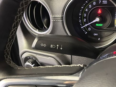 Used 2023 Jeep Wrangler Unlimited Sahara w/ Cold Weather Group image 21