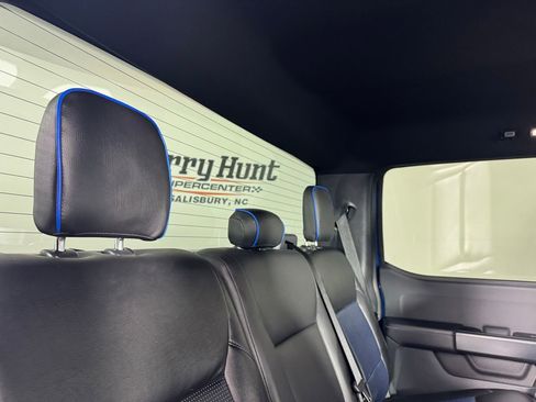 Used 2021 Ford F150 XL image 26