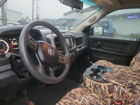 Used 2016 RAM 1500 Express w/ Black Ram 1500 Express Group image 3