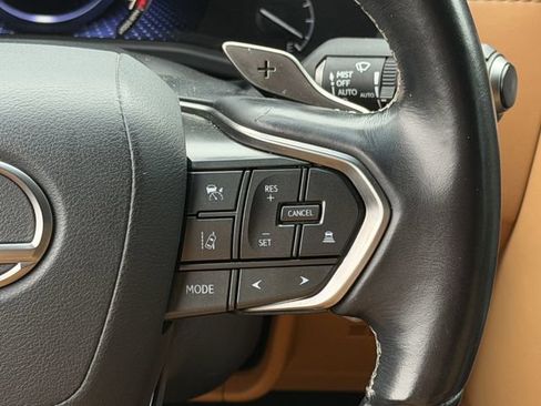Used 2023 Lexus LX 600 4WD w/ Accessory Package (Z1) image 15