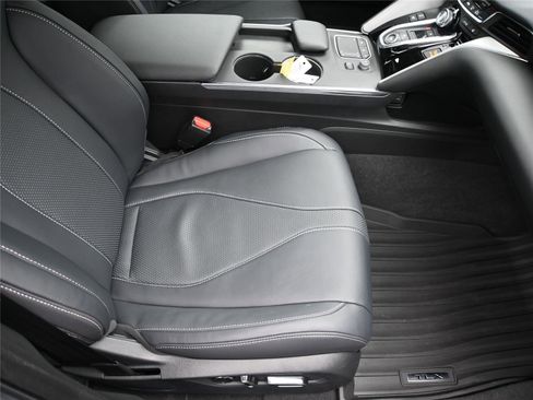 Certified 2023 Acura TLX w/ Technology Package image 19