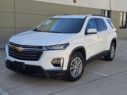 Used 2022 Chevrolet Traverse LT