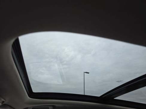 Used 2022 Lincoln Nautilus Reserve w/ Equipment Group 201A image 29