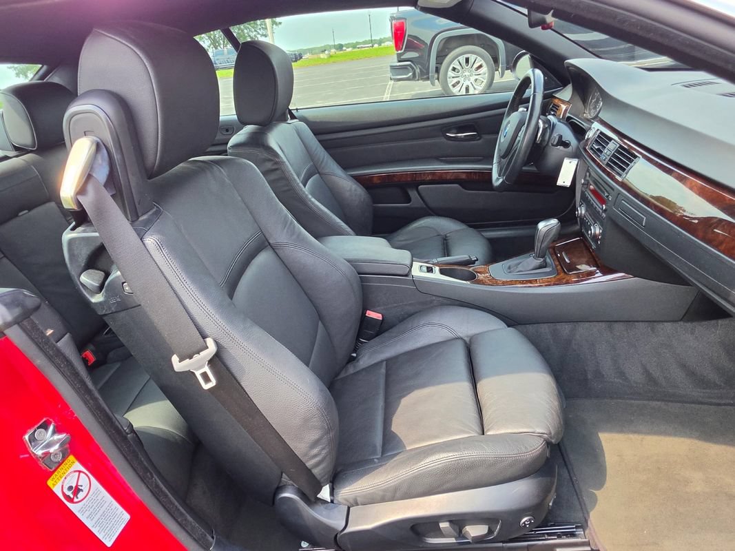 Used 2007 BMW 335i Convertible RWD image 18