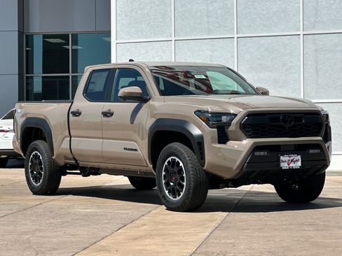 New 2026 Toyota Tacoma TRD Off-Road w/ TRD Off Road Premium Package AWD/4WD image 2