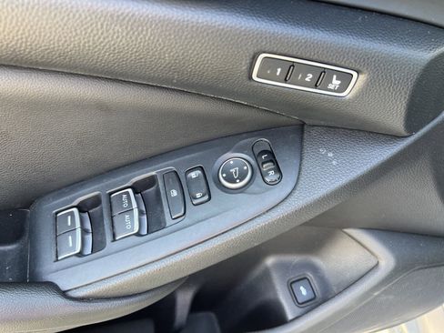 Used 2019 Honda Accord EX-L image 11