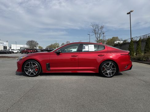 Used 2023 Kia Stinger GT2 image 7