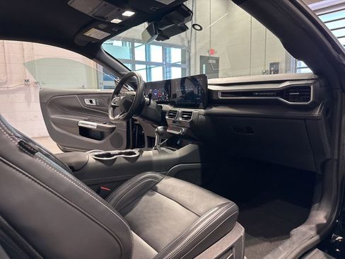Used 2024 Ford Mustang GT Premium RWD image 20