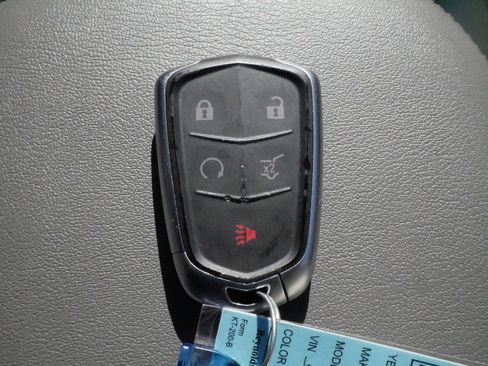 Used 2023 Cadillac XT5 Premium Luxury w/ Technology Package image 32