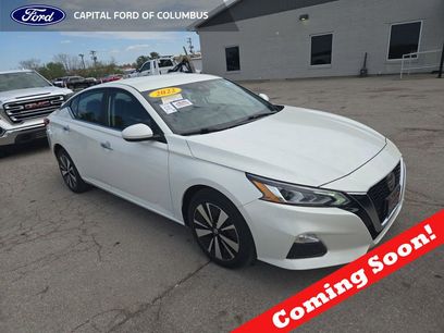Used 2022 Nissan Altima 2.5 SV