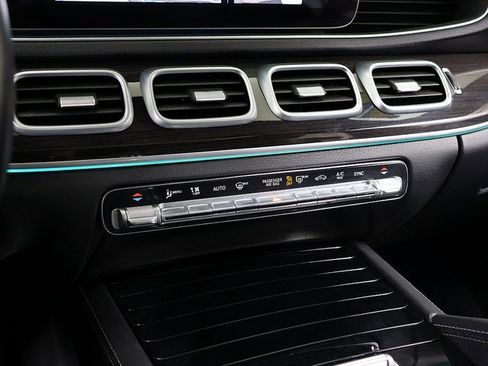 Certified 2022 Mercedes-Benz GLE 350 4MATIC image 25