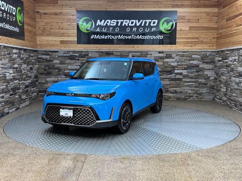 Used 2023 Kia Soul EX FWD image 4