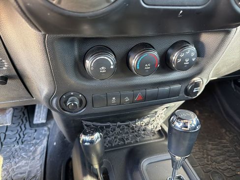 Used 2014 Jeep Wrangler Unlimited Sport w/ Quick Order Package 24S image 22