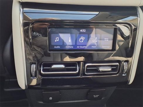 New 2025 Lincoln Aviator Premiere w/ Equipment Group 101A image 10