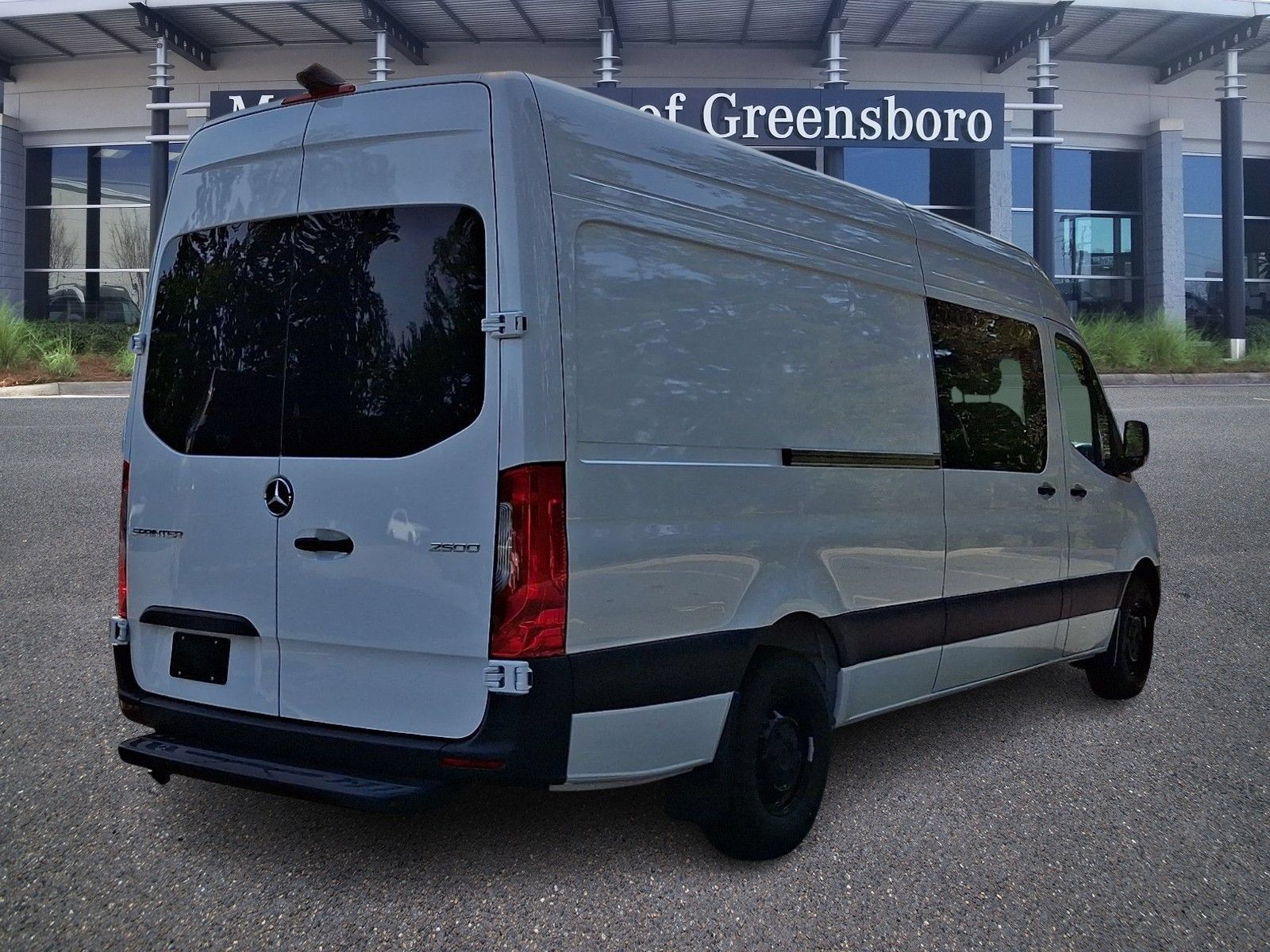 New 2026 Mercedes-Benz Sprinter 2500 image 3