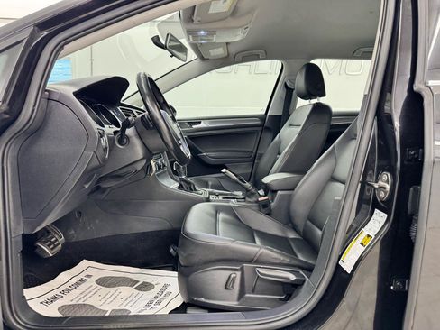 Used 2017 Volkswagen Golf Alltrack SEL AWD/4WD image 10