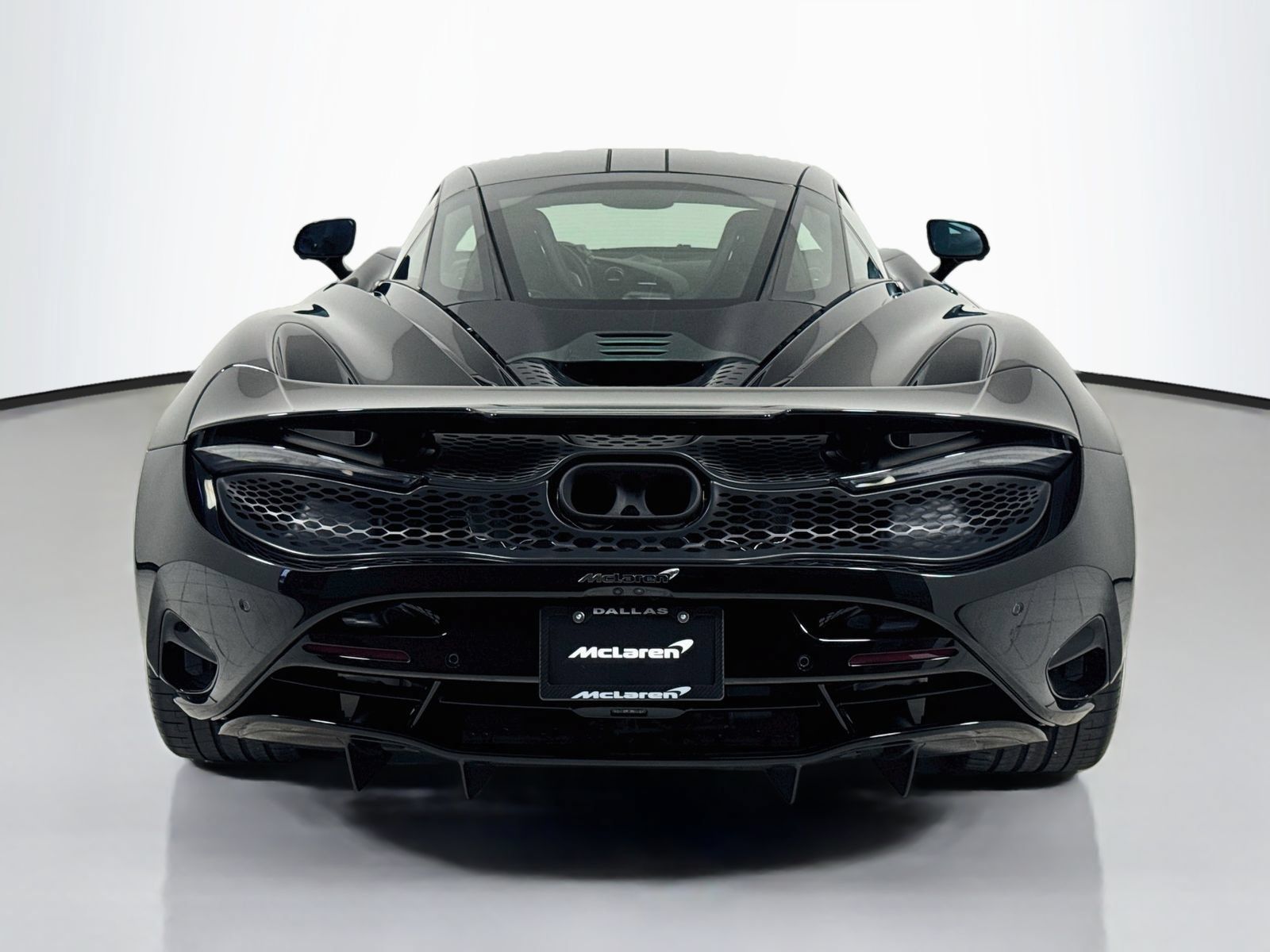 New 2027 McLaren 750S RWD image 6
