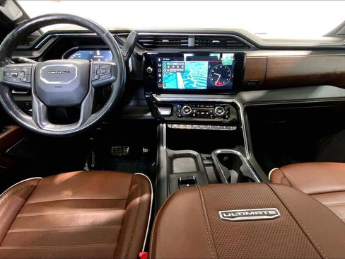 Used 2024 GMC Sierra 2500 Denali Ultimate AWD/4WD image 15