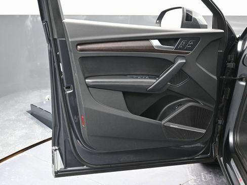 Used 2022 Audi Q5 2.0T Premium Plus w/ Premium Plus Package image 39