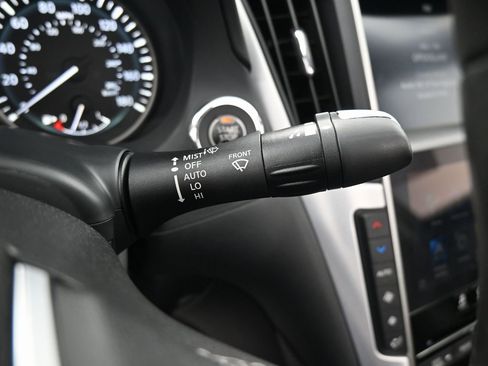 Used 2023 INFINITI Q50 Luxe w/ Cargo Package image 24