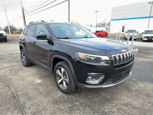 Used 2020 Jeep Cherokee Limited w/ Technology Group image 2
