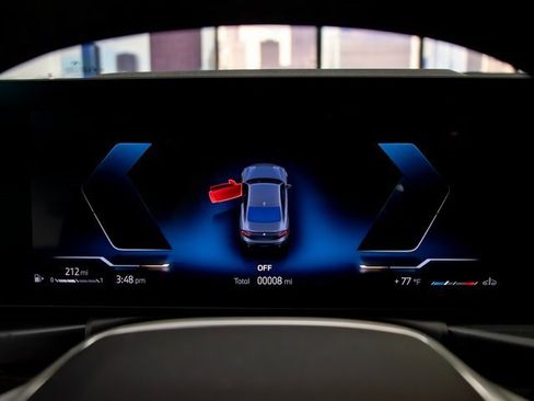 Used 2025 BMW 230i xDrive Coupe w/ Convenience Package image 17