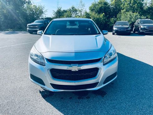 Used 2015 Chevrolet Malibu LT FWD image 10