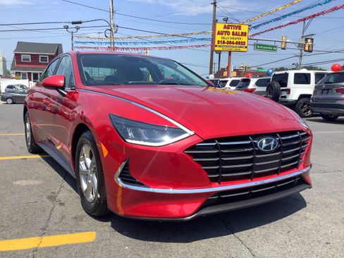 Used 2020 Hyundai Sonata SE image 1