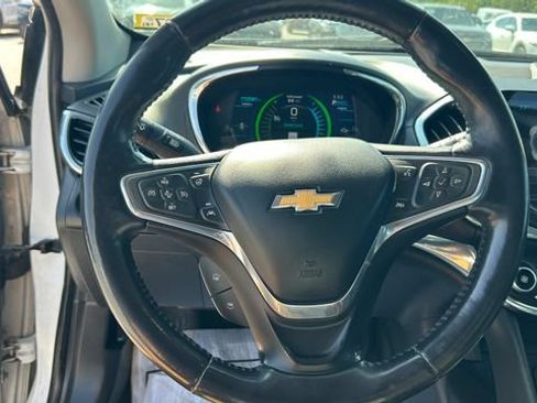 Used 2016 Chevrolet Volt Premier w/ Driver Confidence Package FWD image 44