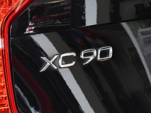Used 2023 Volvo XC90 B6 Plus AWD/4WD image 15