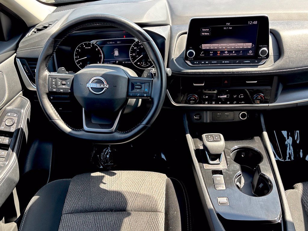 Used 2025 Nissan Rogue SV FWD image 20