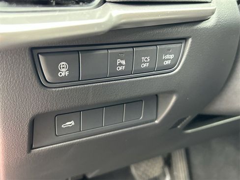 Certified 2025 MAZDA CX-90 3.3 Turbo w/ Preferred Package image 17