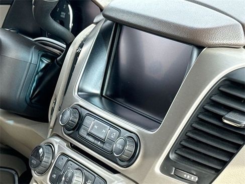 Used 2016 GMC Yukon Denali w/ Open Road Package image 12