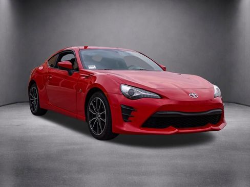 Used 2017 Toyota 86 image 34