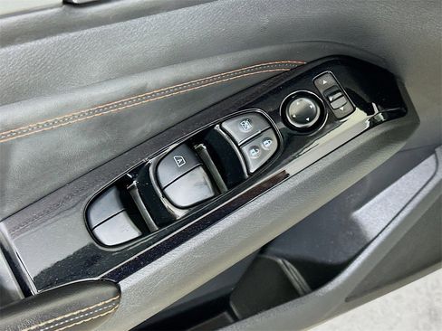 Used 2023 Nissan Altima 2.5 SR image 15