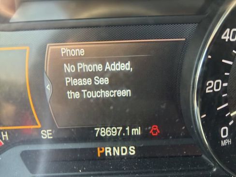 Used 2016 Lincoln MKZ w/ Equipment Group 300A Reserve FWD image 18