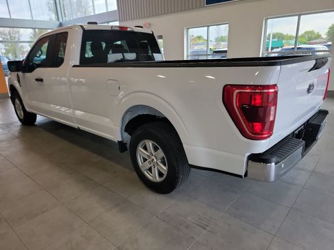 Certified 2021 Ford F150 XLT RWD image 11