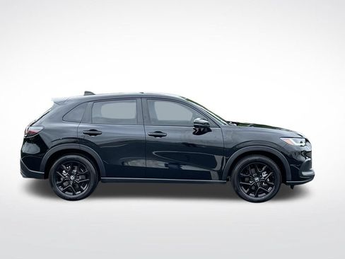 Certified 2025 Honda HR-V Sport image 7