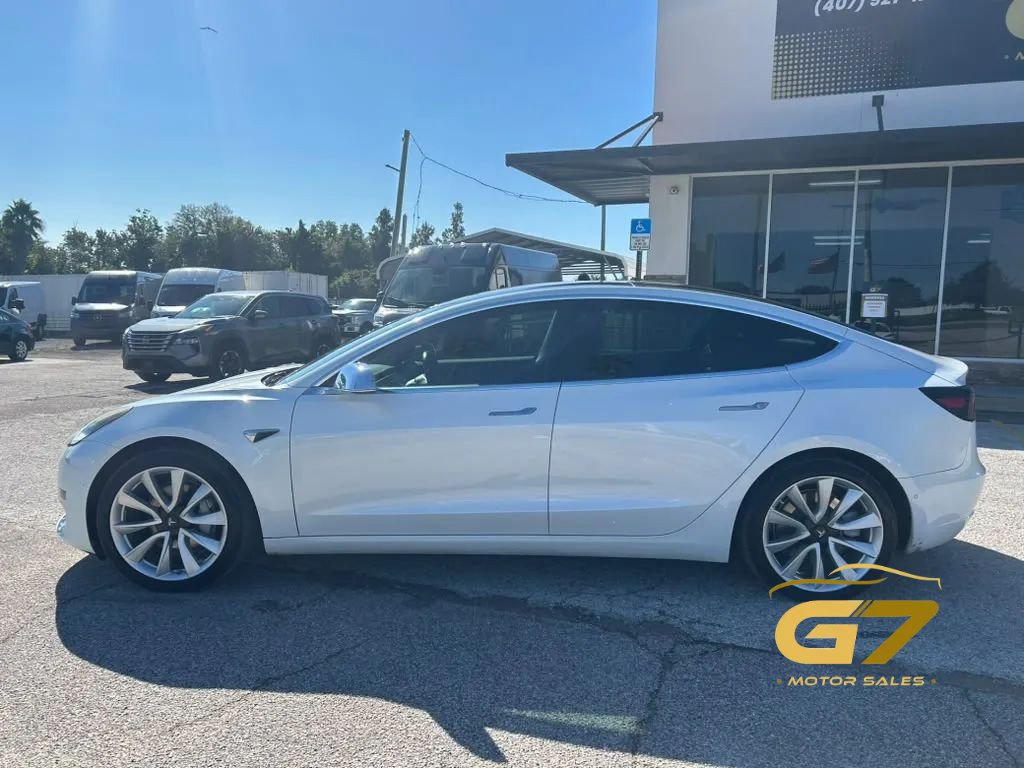Used 2019 Tesla Model 3 Mid Range RWD image 8