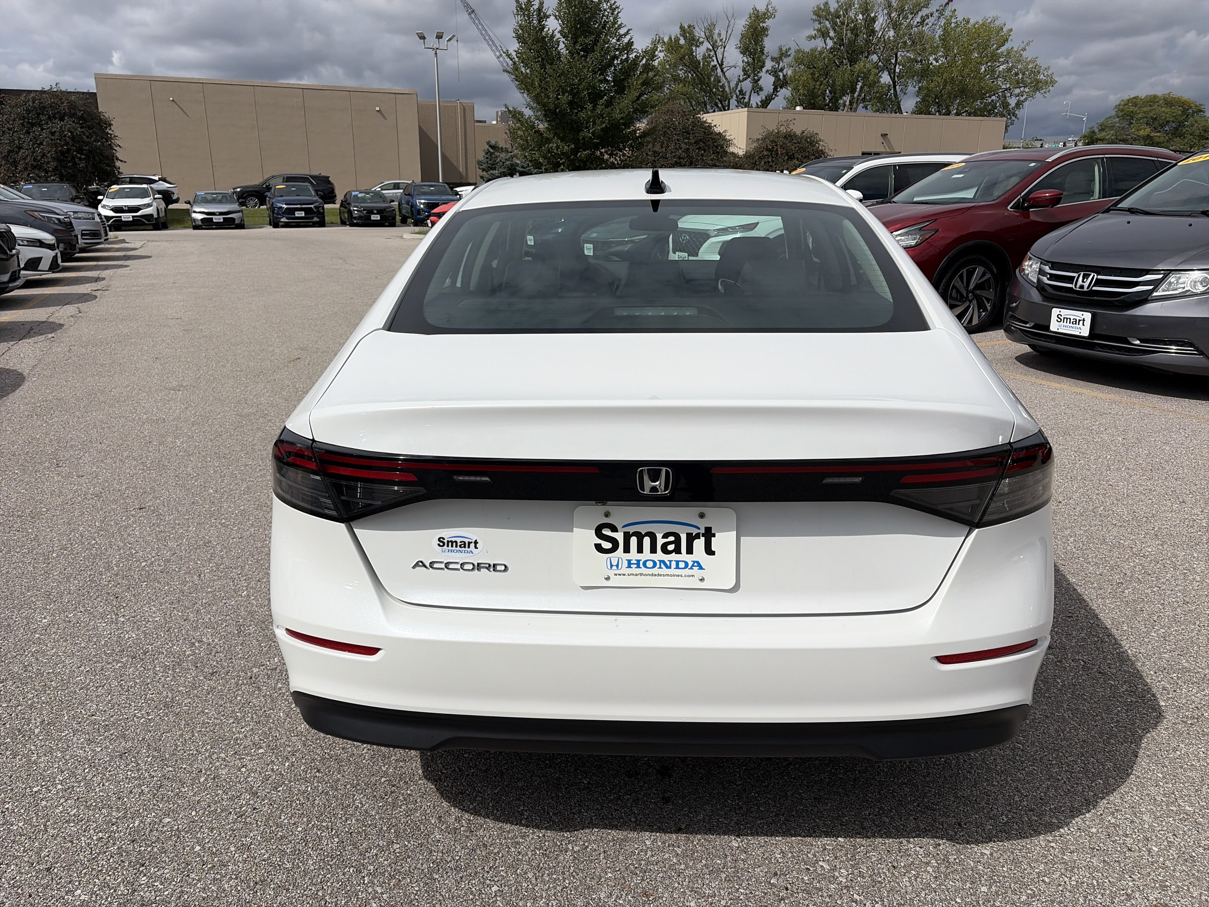 Certified 2025 Honda Accord SE image 6